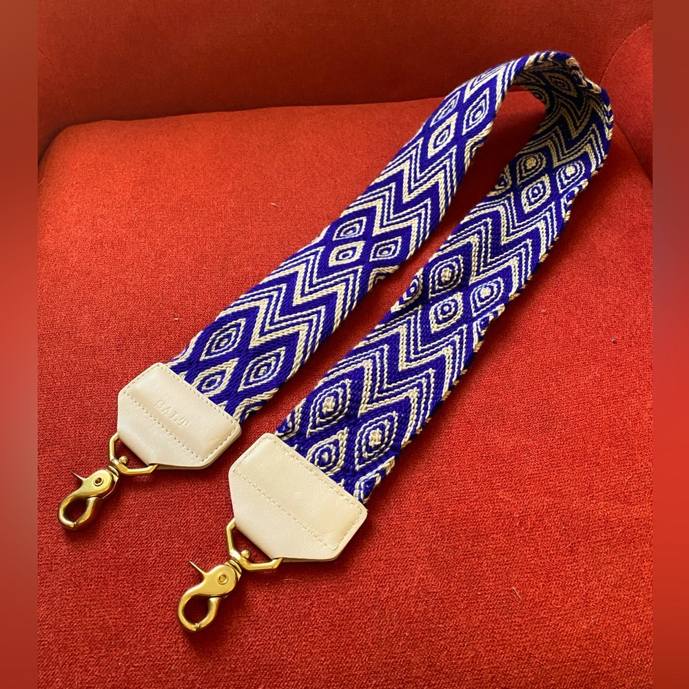 Salt “Zoe” designer bag strap, NWOT, blue & pale gray with gold hardware